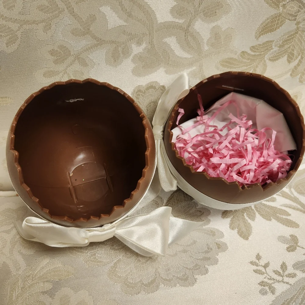 Anne Geddes Baby Bunnies In Chocolate Easter Eggs Vintage Dolls Set Of 2